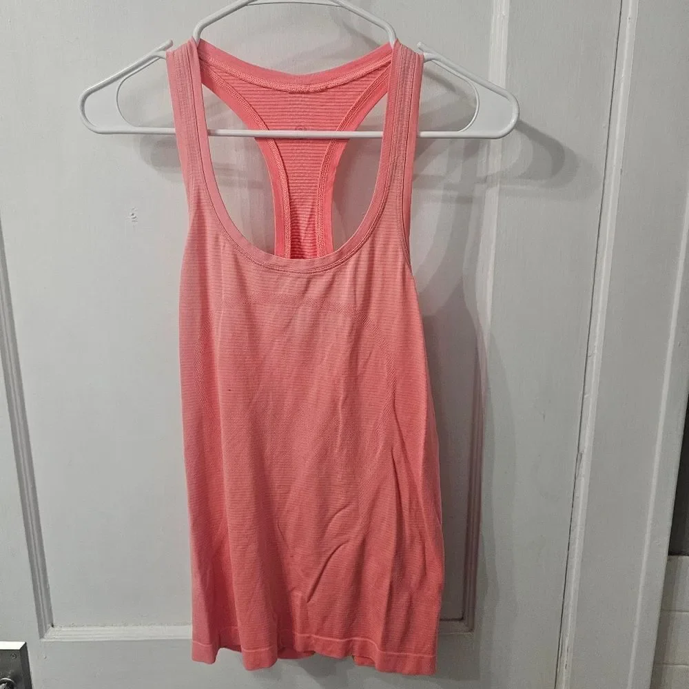 Lululemon Peachy/ Orange Tank, Sz 8, Good Condition